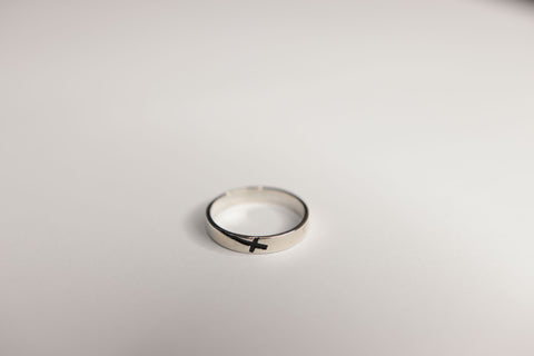 Cross Band Ring